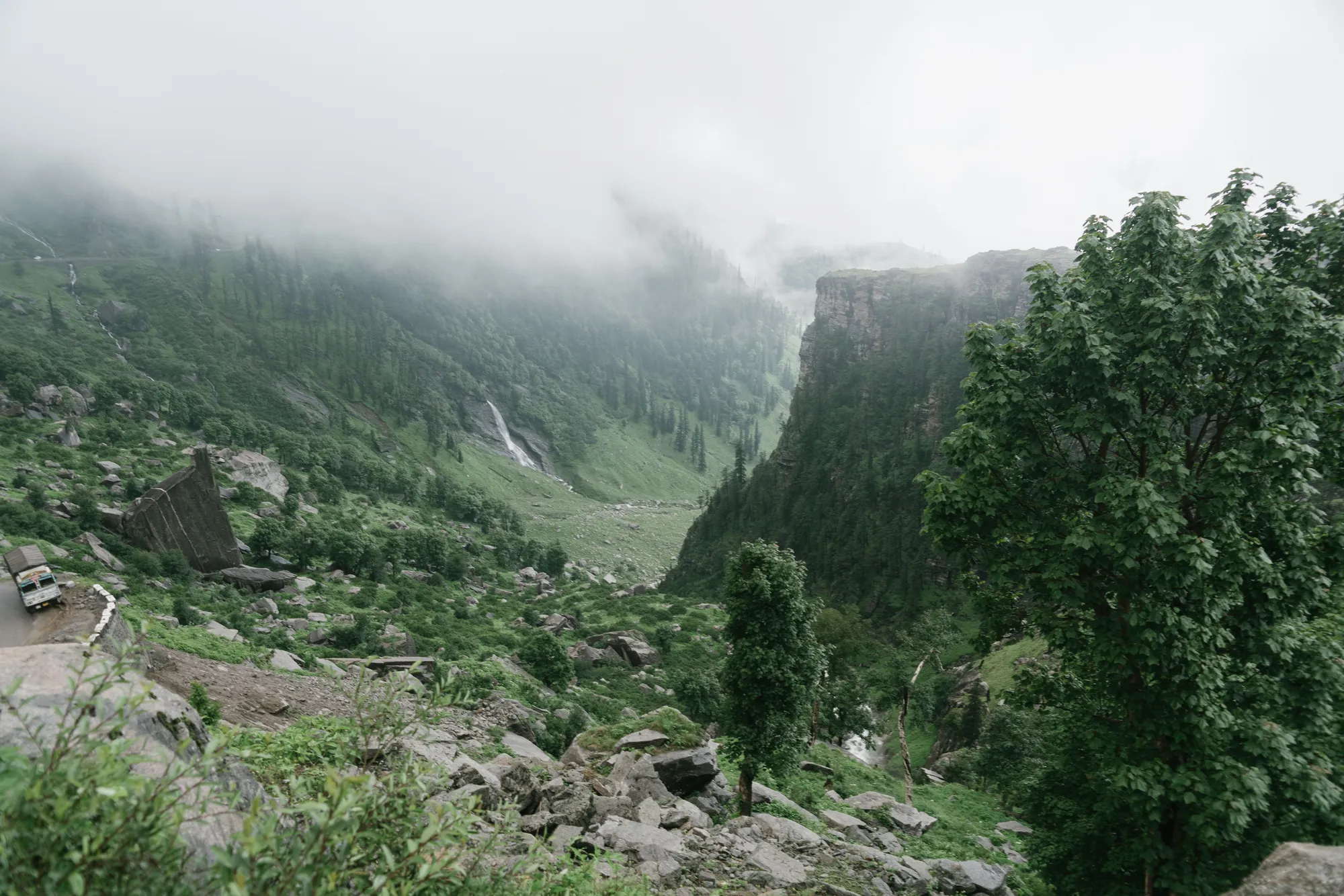 Doodhpathri - Kashmir tourist destination by TDI Holiday Ventures